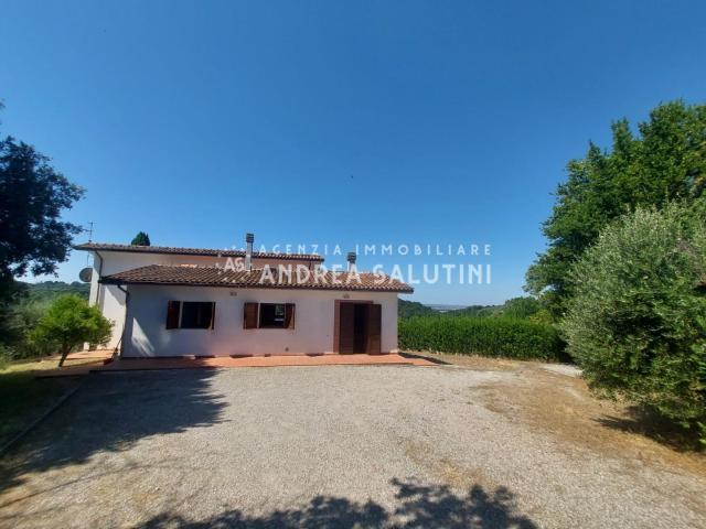 Casa indipendente con giardino, Pontedera montecastello
