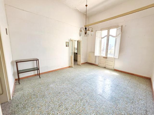 Casa indipendente con terrazzo a Veglie