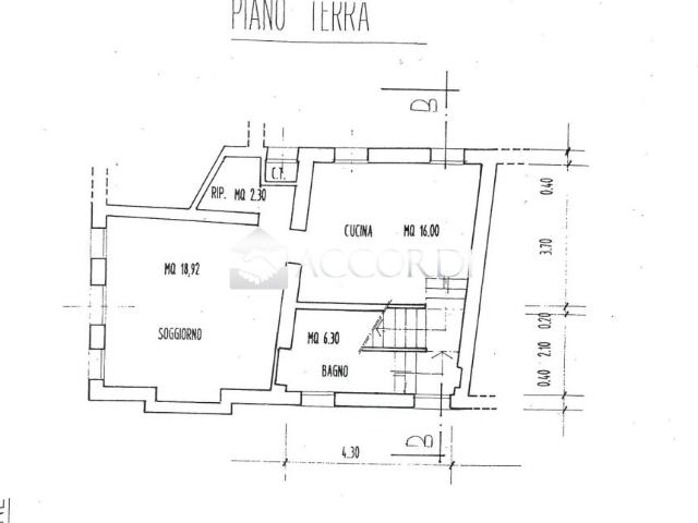 Casa indipendente con terrazzo a Giavera del Montello