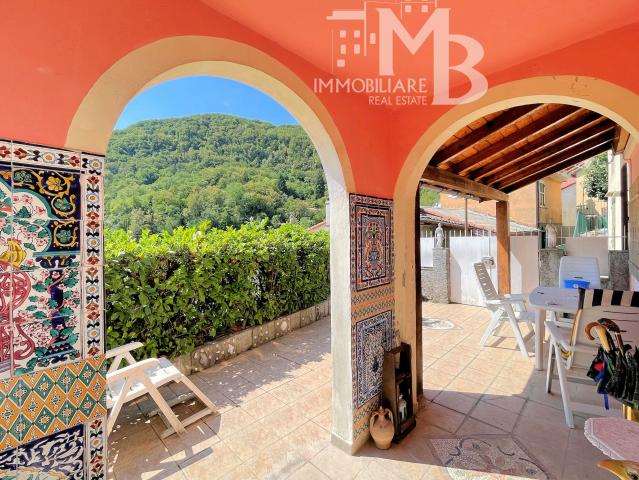 Casa indipendente con terrazzo in frazione pannesi 107, Lumarzo