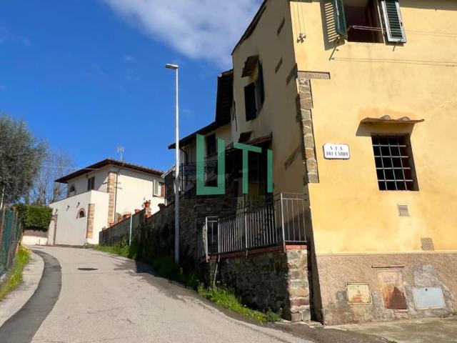 Casa indipendente con terrazzo in via dei landi, San Casciano in Val di Pesa