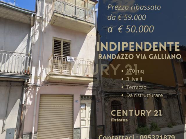 Casa indipendente con terrazzo in via galliano 209, Randazzo