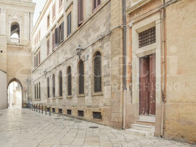 Casa indipendente da ristrutturare a Brindisi