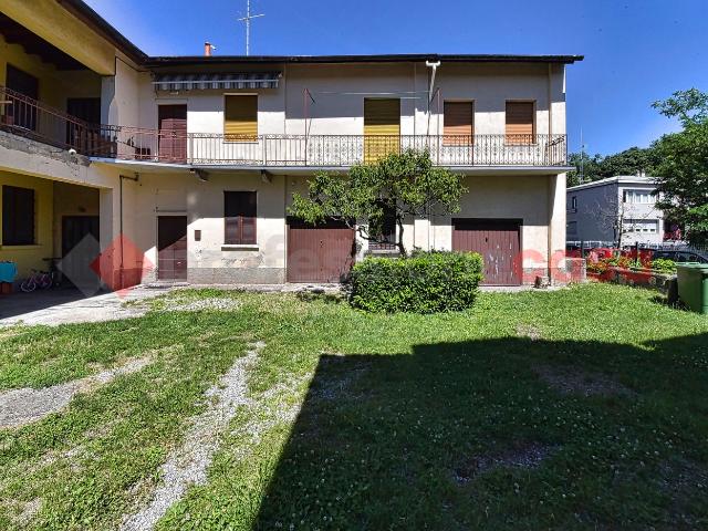 Casa indipendente da ristrutturare a Paderno Dugnano