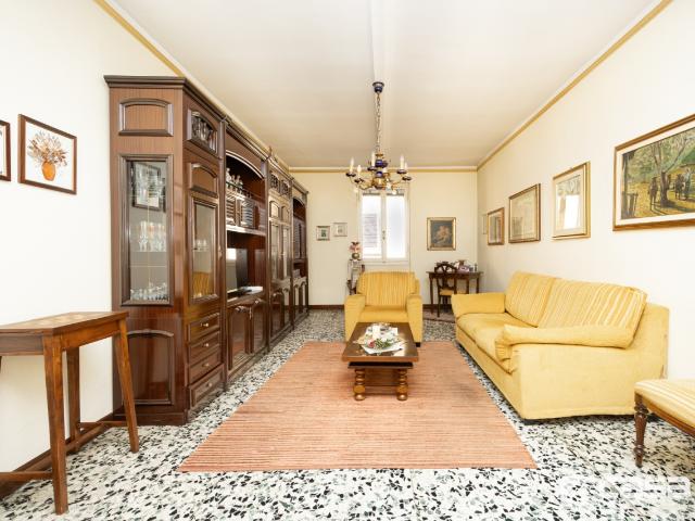 Casa indipendente da ristrutturare in via benaglia, Capriate San Gervasio