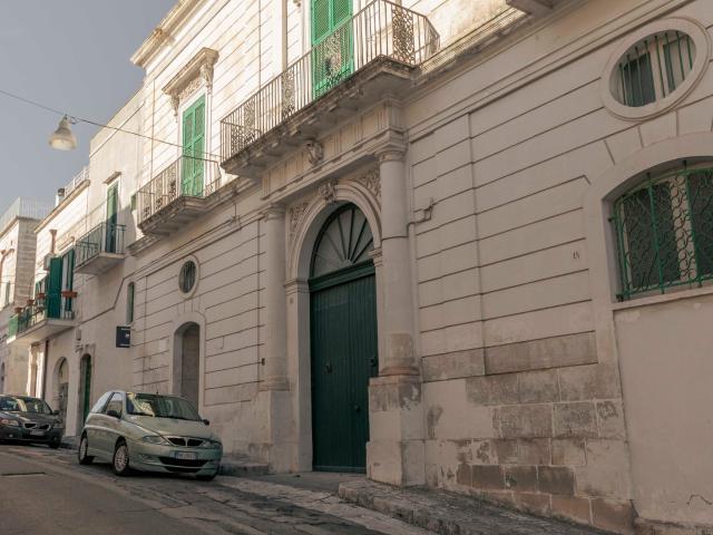 Casa indipendente da ristrutturare in via martiri di kindu, Ostuni