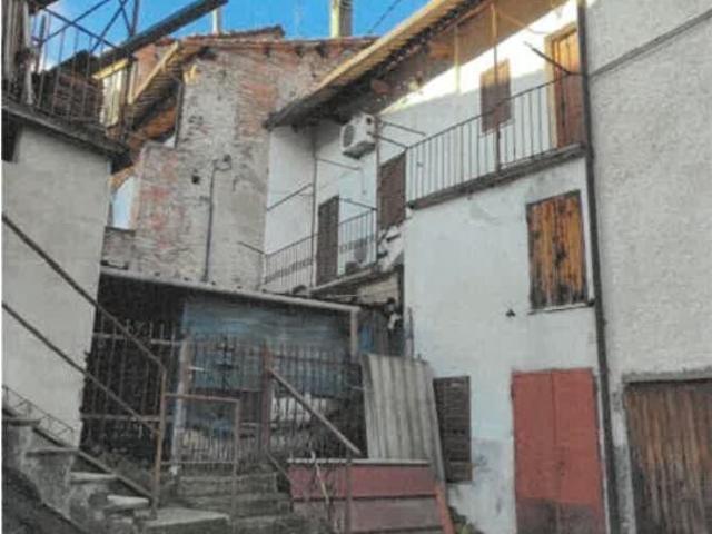 Casa indipendente da ristrutturare in via osvaldo caldano 22, Strevi