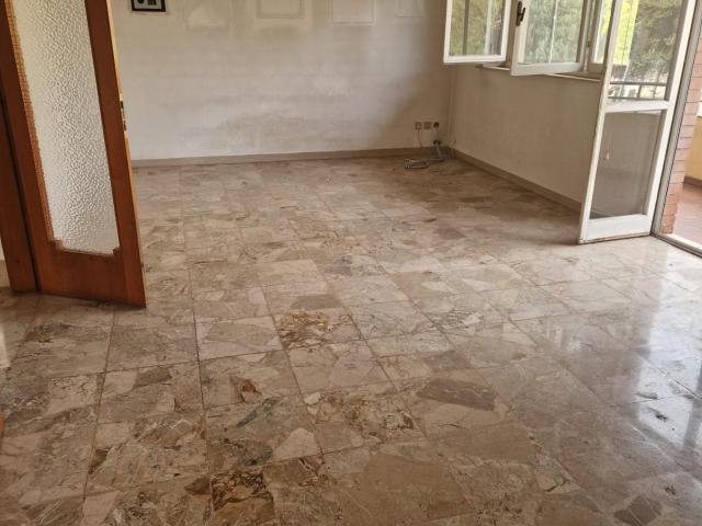 Casa indipendente da ristrutturare, Pisa barbaricina