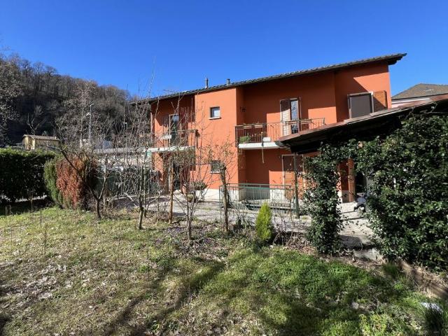 CASA INDIPENDENTE DI 4.5 LOCALI CON GIARDINO A CHIASSO