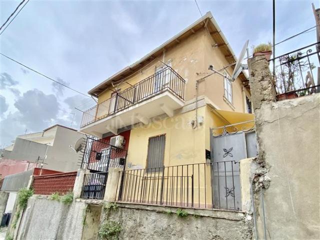 Casa Indipendente di 60 mq a Annunziata, San Licandro, Giostra Messina