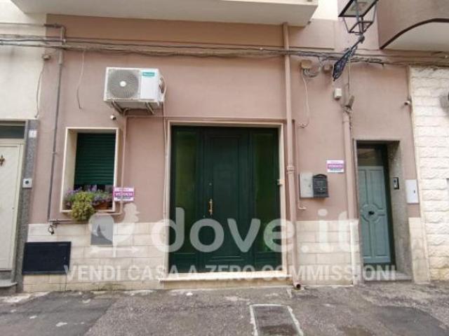 Casa indipendente di 96 m con 3 locali in vendita a Francavilla Fontana