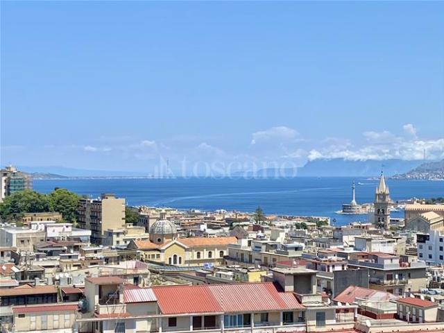 Casa Indipendente di 98 mq a Circumvallazione Messina