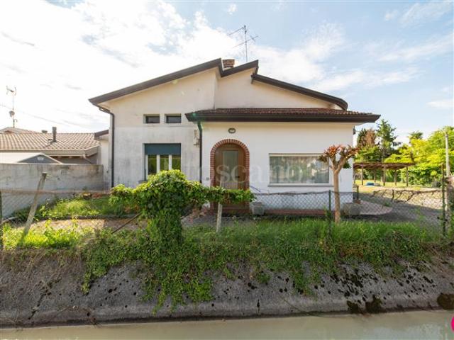 Casa Indipendente di 160 mq a San Quirino San Quirino