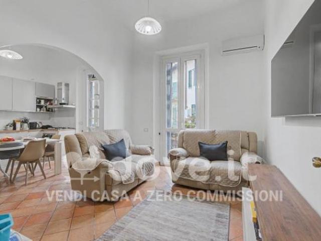 Casa indipendente di 177 m con più di 5 locali in vendita a Firenze [rif. DV 12279 8]
