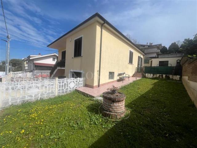 Casa Indipendente di 180 mq a Montesilvano Montesilvano