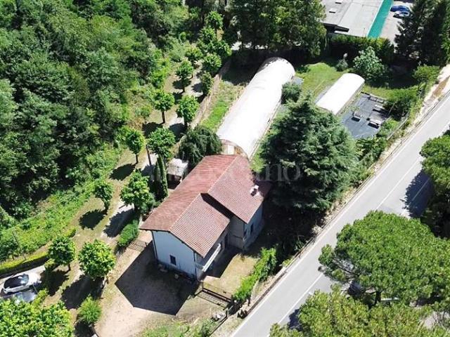 Casa Indipendente di 220 mq a Porto Ceresio