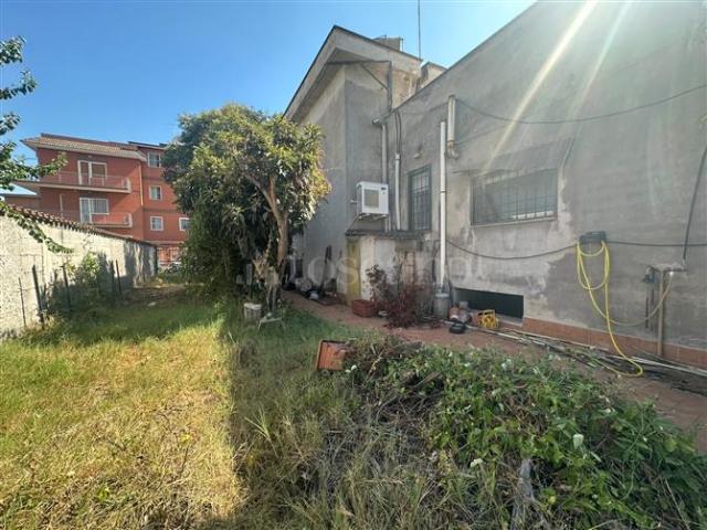 Casa Indipendente di 280 mq a Acilia, Casal Bernocchi, Centro Giano, Dragona, Malafede, Vitinia Roma