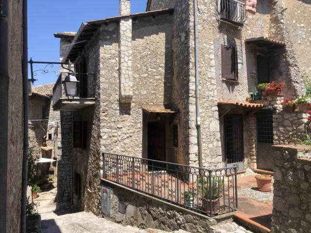 Casa Indipendente Fumone. Rif.: Cod. rif 3326580VRG