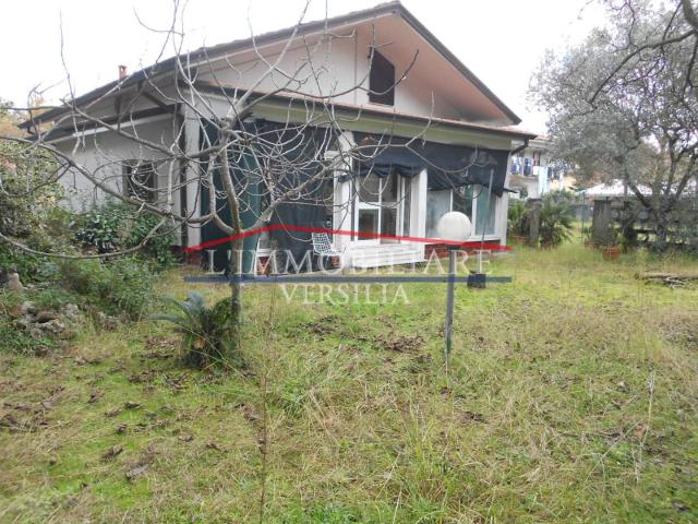 Casa indipendente in vendita, Massa marina di
