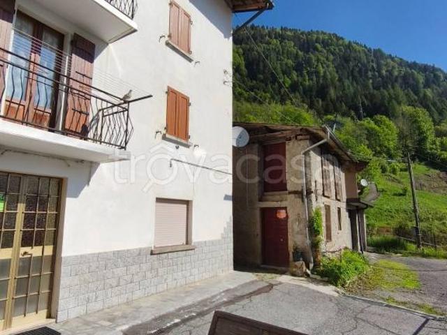Casa indipendente in vendita a Colere via Carbonera, 27