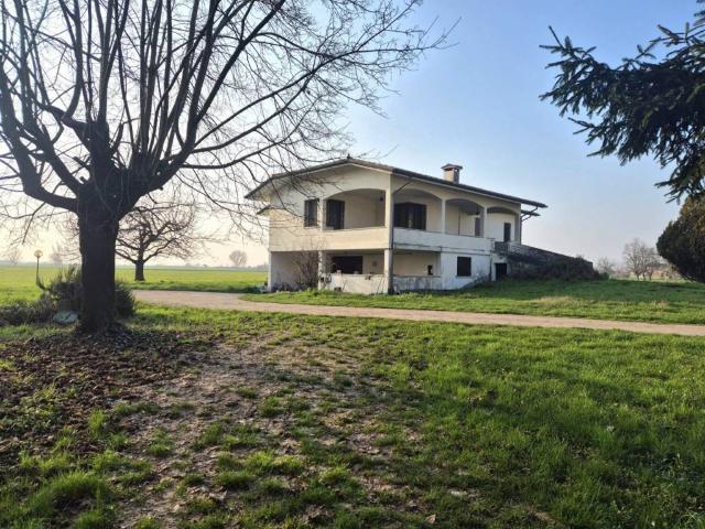Casa indipendente in vendita a Cologna Veneta VR