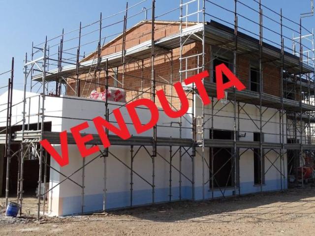 Casa indipendente in vendita a Colognola ai Colli via 24 Maggio