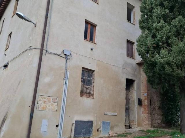 Casa indipendente in vendita a Colle di Val d'Elsa SI