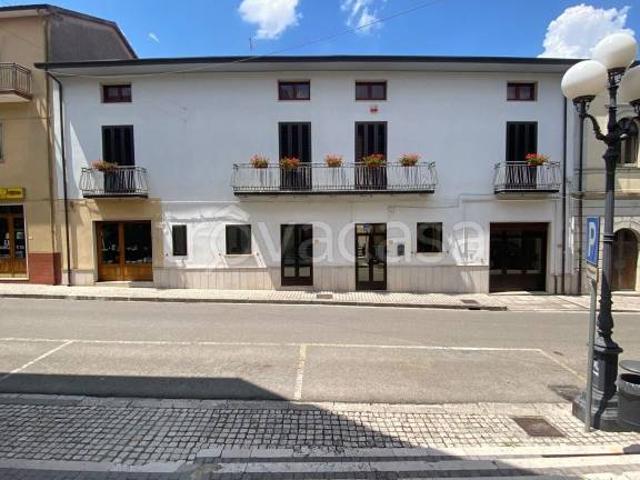 Casa indipendente in vendita a Colle Sannita corso Umberto Traversa 1