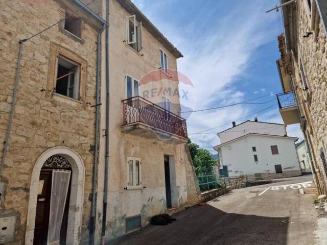 Casa indipendente in vendita a Colledimacine 4 locali 84mq