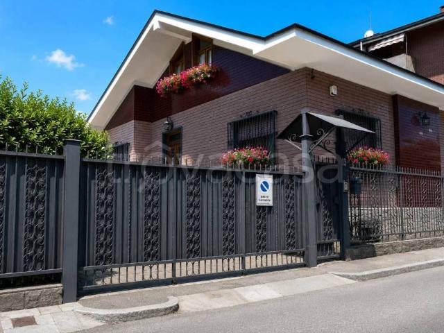 Casa indipendente in vendita a Collegno