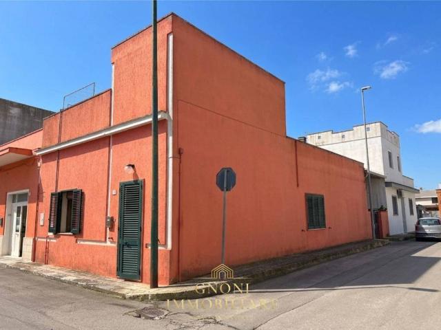 Casa indipendente in vendita a Collepasso LE
