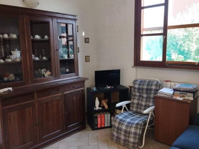 Casa indipendente in vendita a Collesalvetti LI