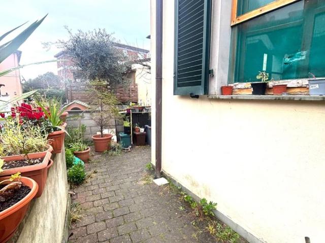 Casa indipendente in vendita a Collesalvetti LI