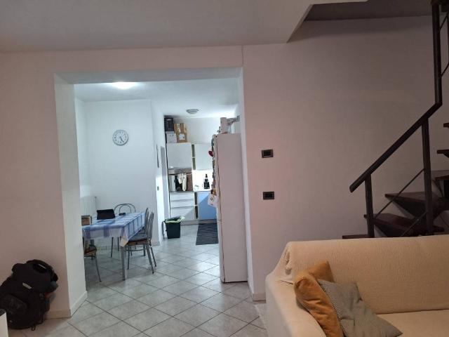 Casa indipendente in vendita a Collesalvetti LI