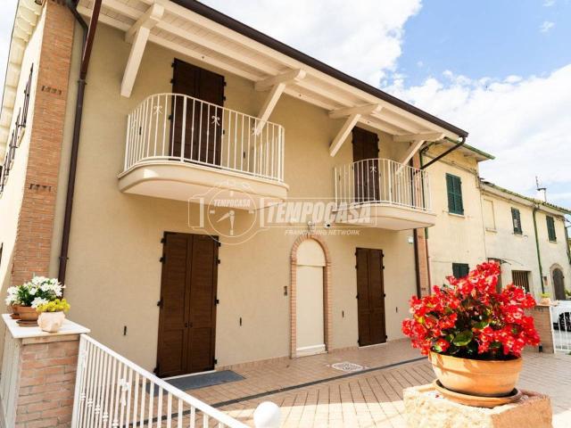 Casa indipendente in vendita a Colli al Metauro