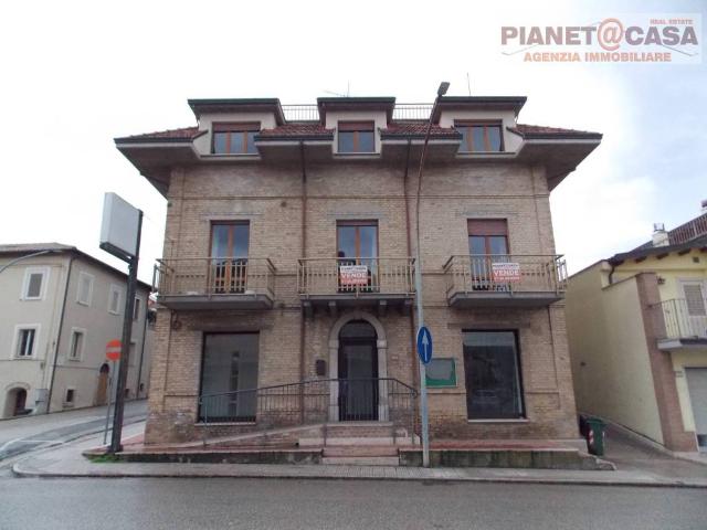 Casa indipendente in vendita a Colli del Tronto AP