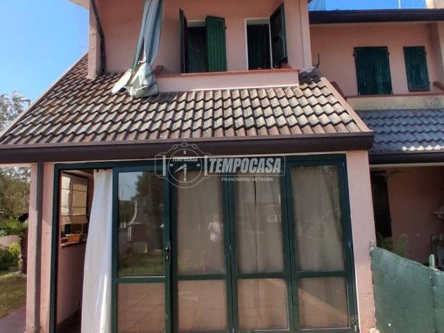 Casa indipendente in vendita a Comacchio FE