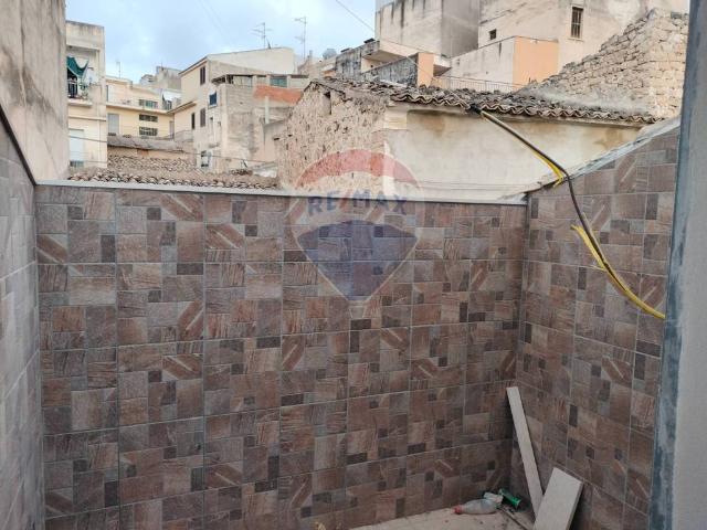 Casa indipendente in vendita a Comiso RG