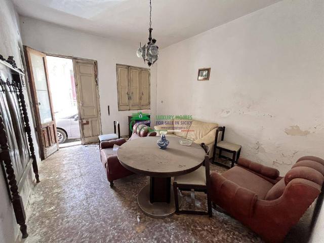Casa indipendente in vendita a Comiso RG