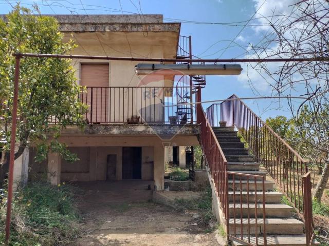 Casa indipendente in vendita a Comiso RG