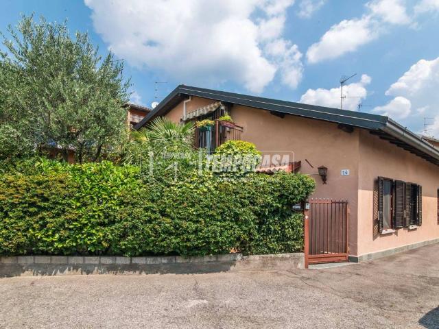 Casa indipendente in vendita a Como CO