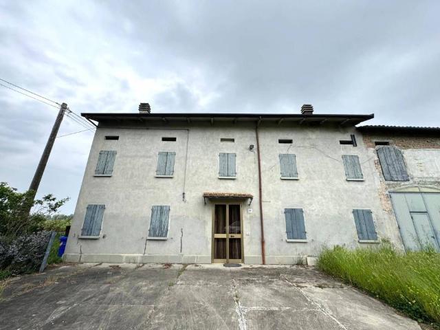 Casa indipendente in vendita a Concordia sulla Secchia MO