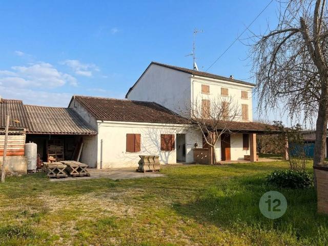 Casa indipendente in vendita a Concordia sulla Secchia MO