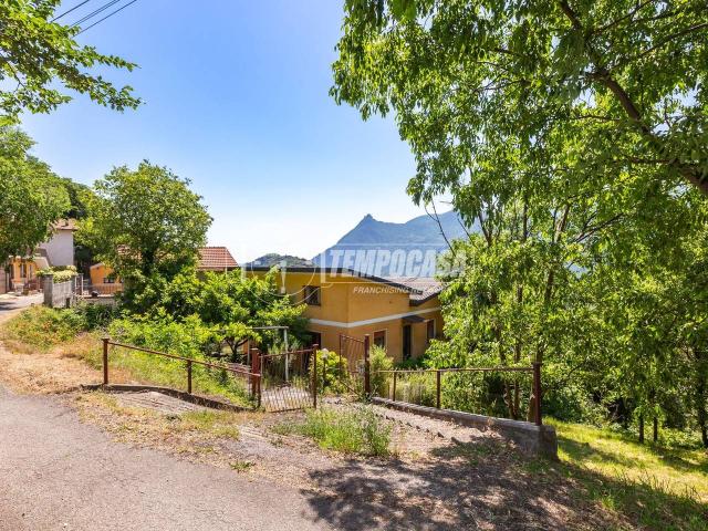 Villa in vendita a Condove