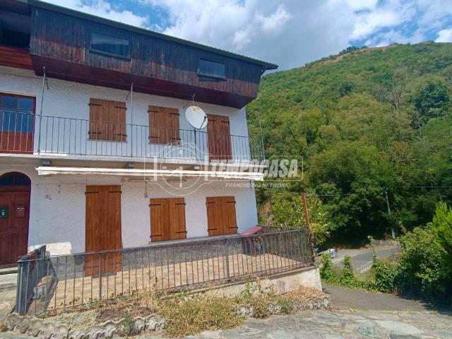 Casa indipendente in vendita a Condove TO