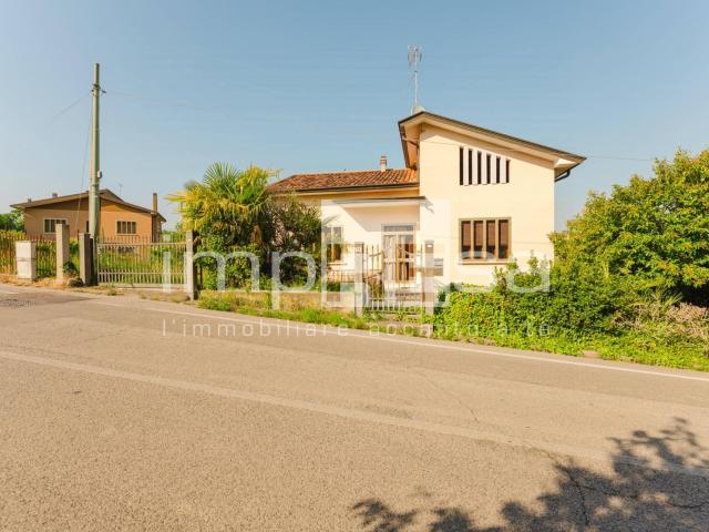 Casa indipendente in vendita a Conegliano, Collalbrigo
