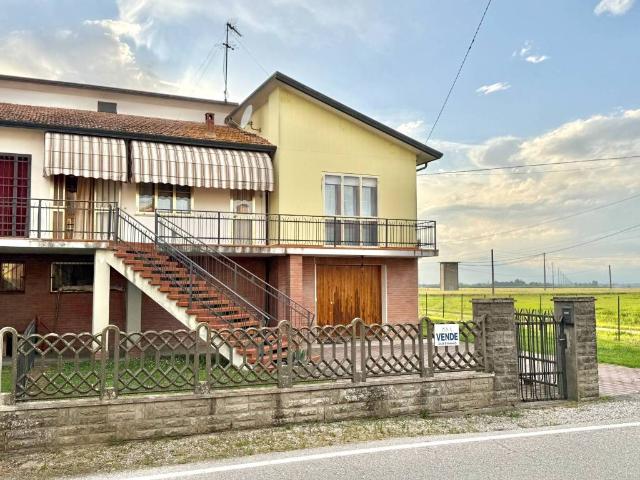 Casa indipendente in vendita a Copparo FE