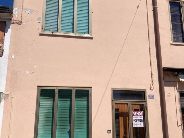 Casa indipendente in vendita a Corbola RO