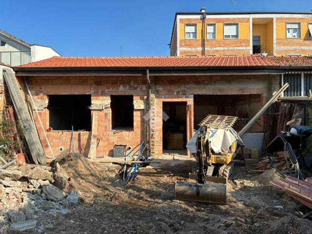 Casa indipendente in vendita a Corbetta MI
