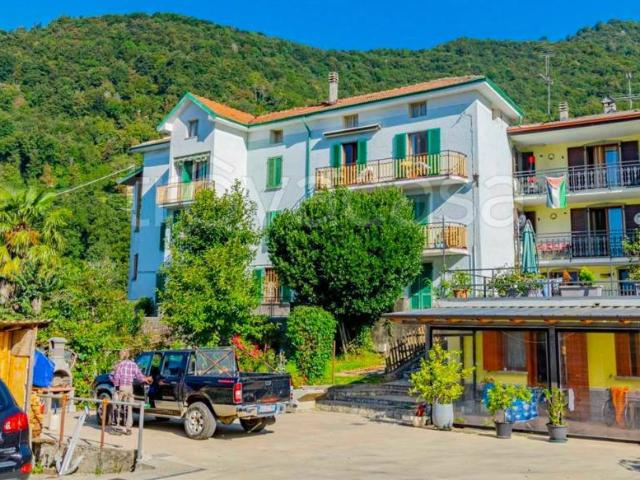 Casa indipendente in vendita a Corna Imagna via Calcinone